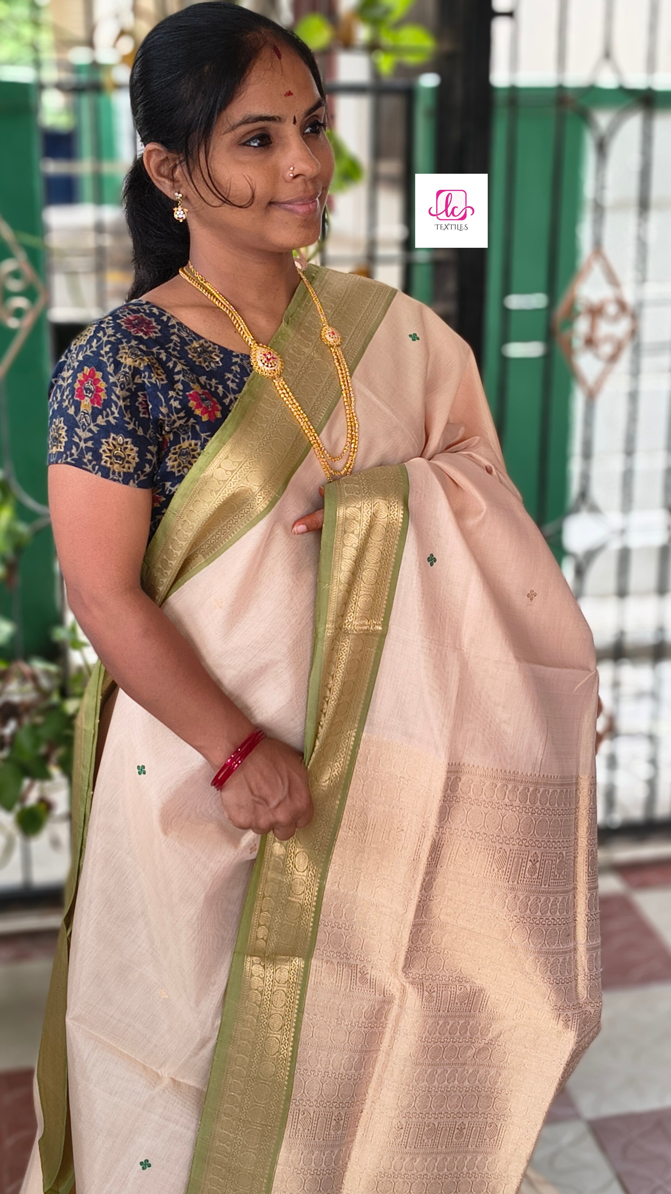 Handloom Kanchi Silk Cotton Half white