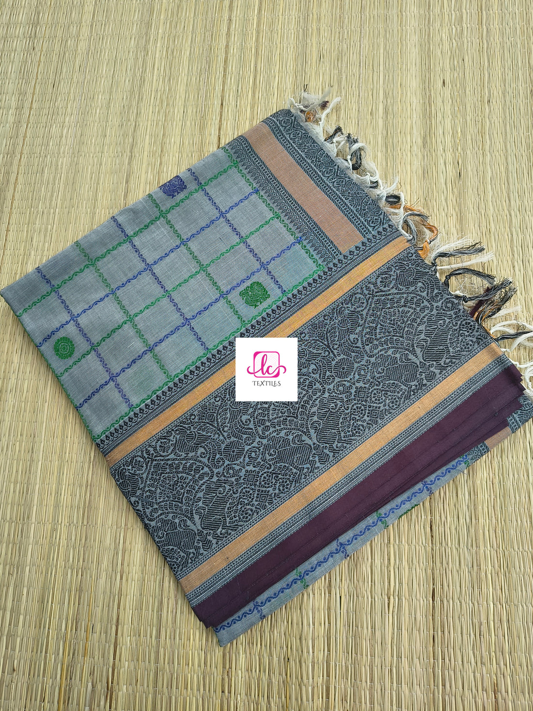 Heritage Handwoven cotton Big Checks Butta Grey