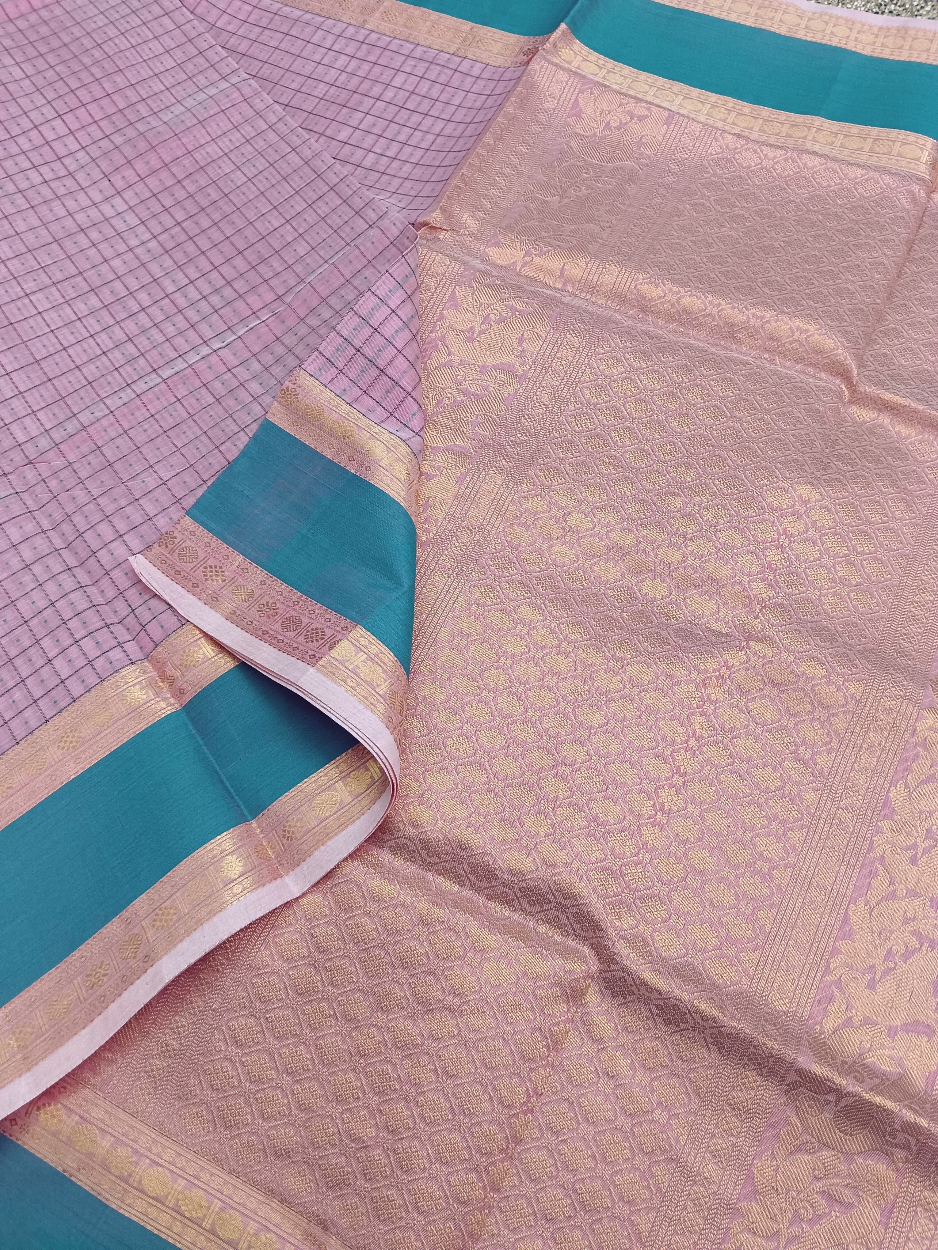 Handloom Kanchi Silk Cotton -Laksha deepam Butta- Baby Pink -HSC18