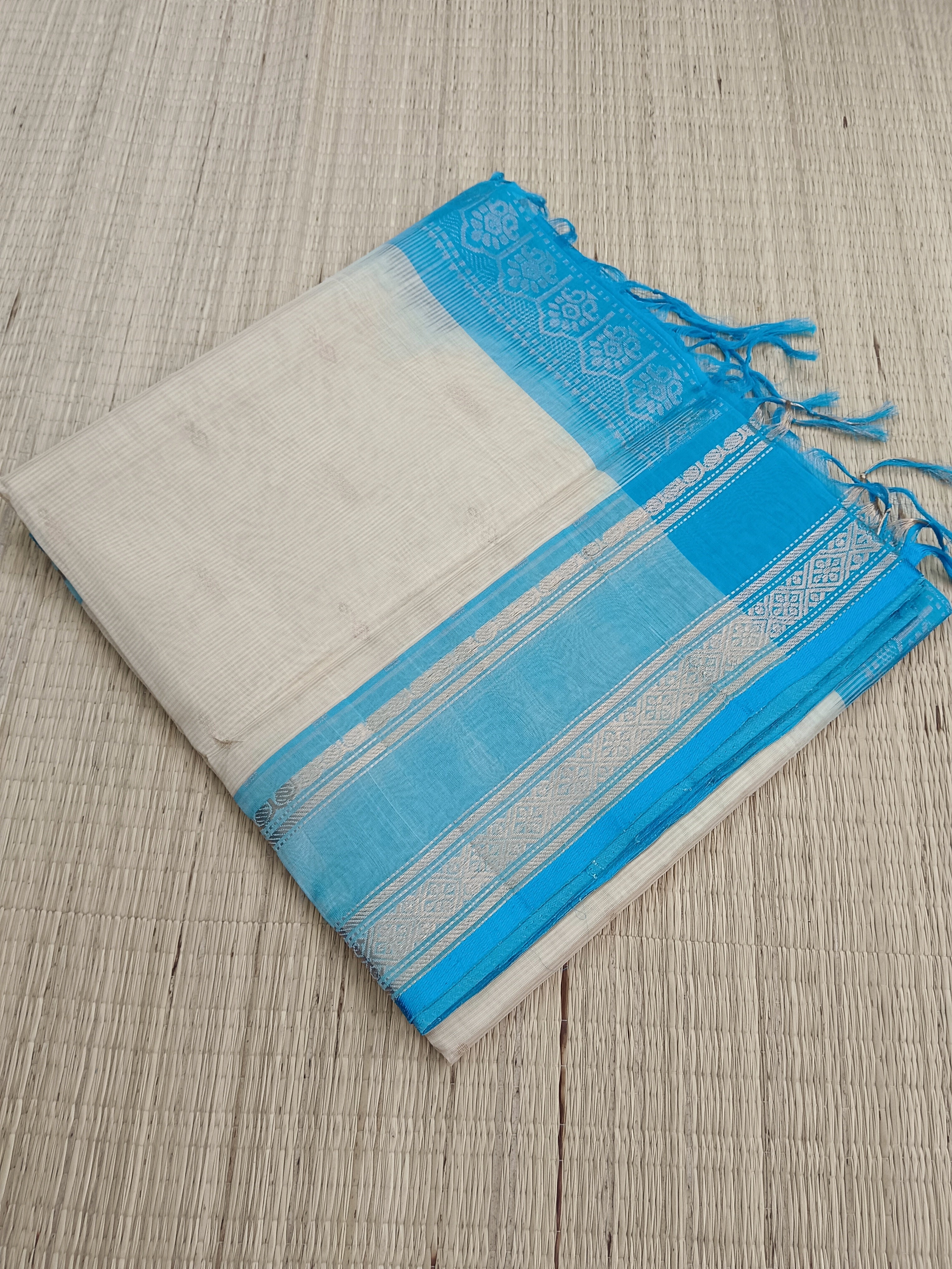 Handloom Kanchi Silk Cotton - Butta-Half white- HSC41