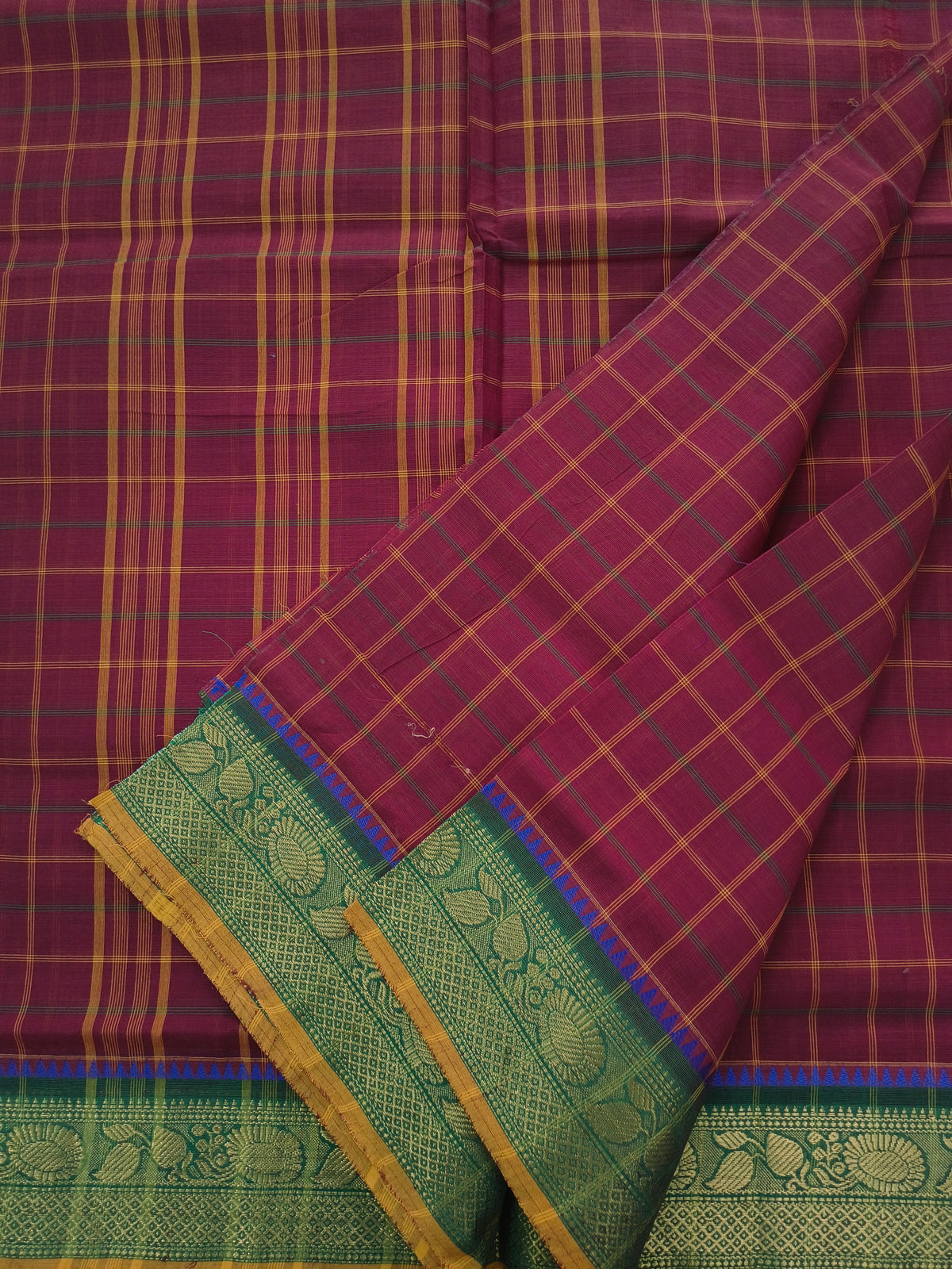 Kandangi Checks- maroon- KC155