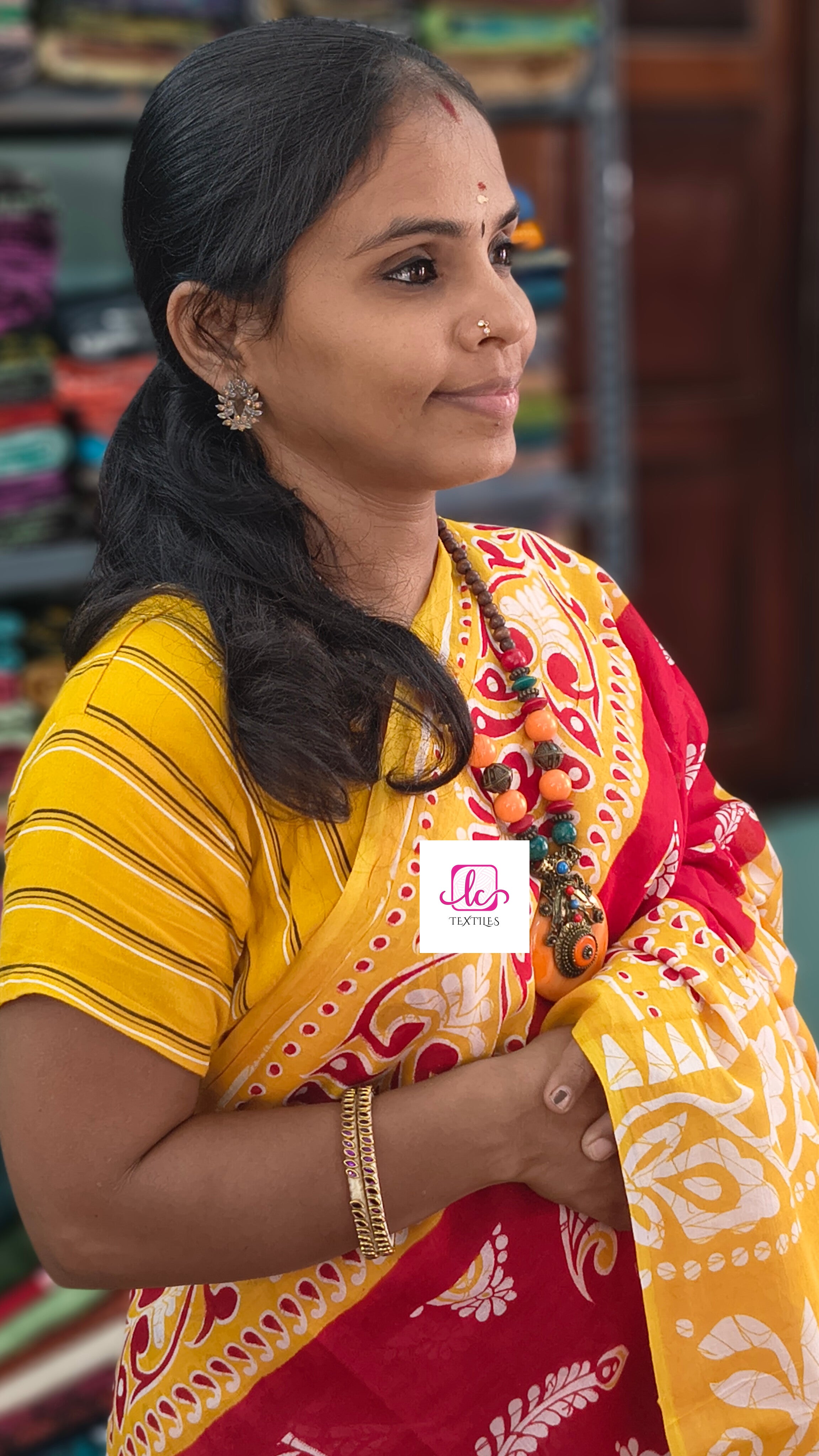 Mul Mul cotton saree Red