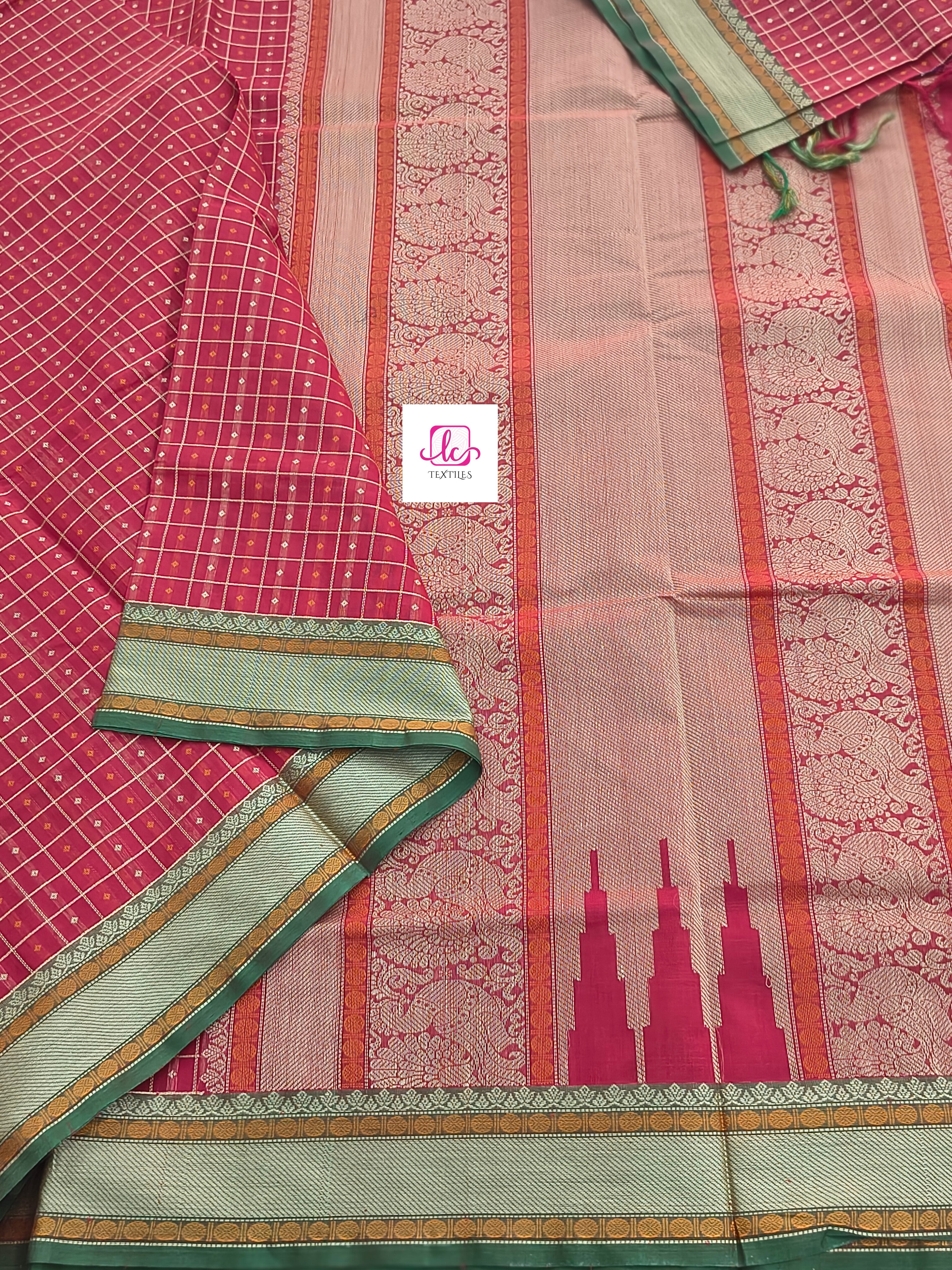 Shubhavastram Heritage Handwoven Cotton Lakshadeepam Red