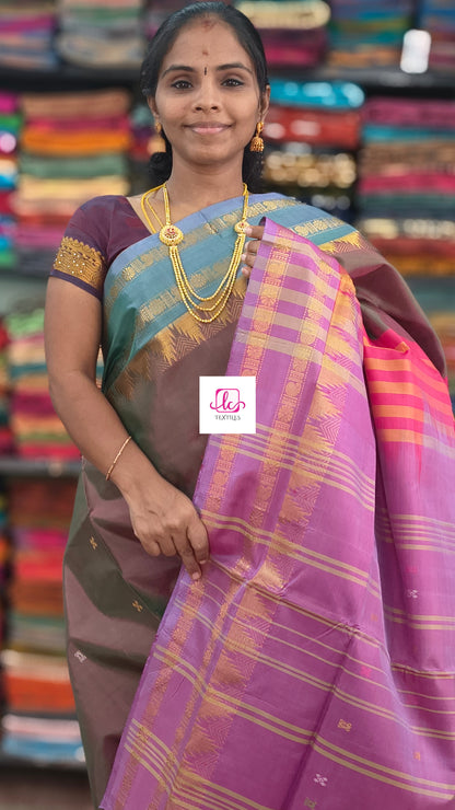 Banana pith silk saree Dual tone