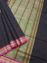 Heritage Handwoven Cotton Small Butta Brown