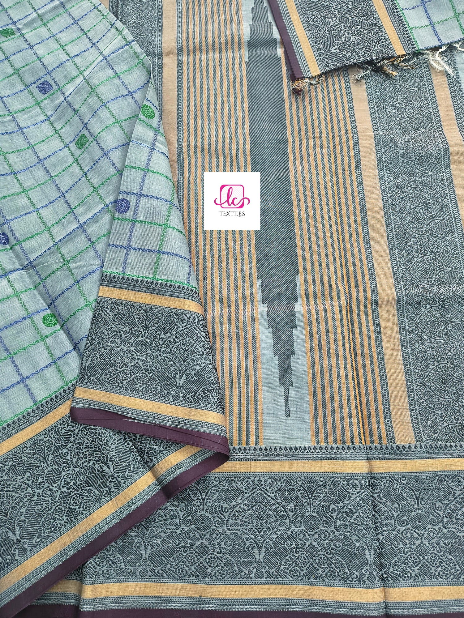 Heritage Handwoven cotton Big Checks Butta Grey 