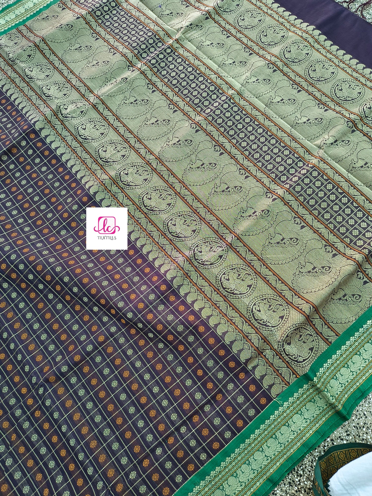 Heritage Handwoven cotton 1000 butta Brown