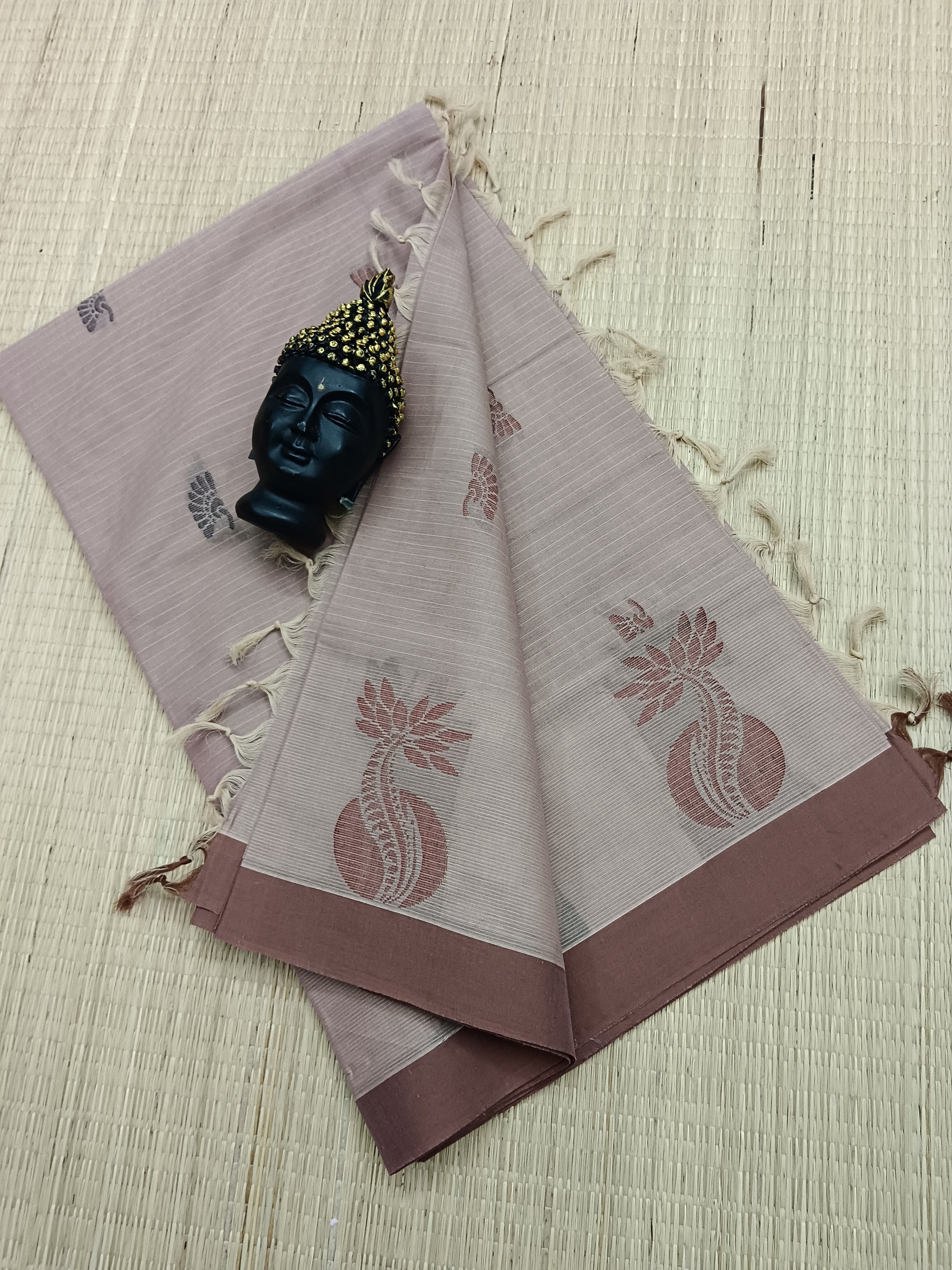 Negamam Cotton Saree -Flower Buta - Zari -Light beige- NC 10