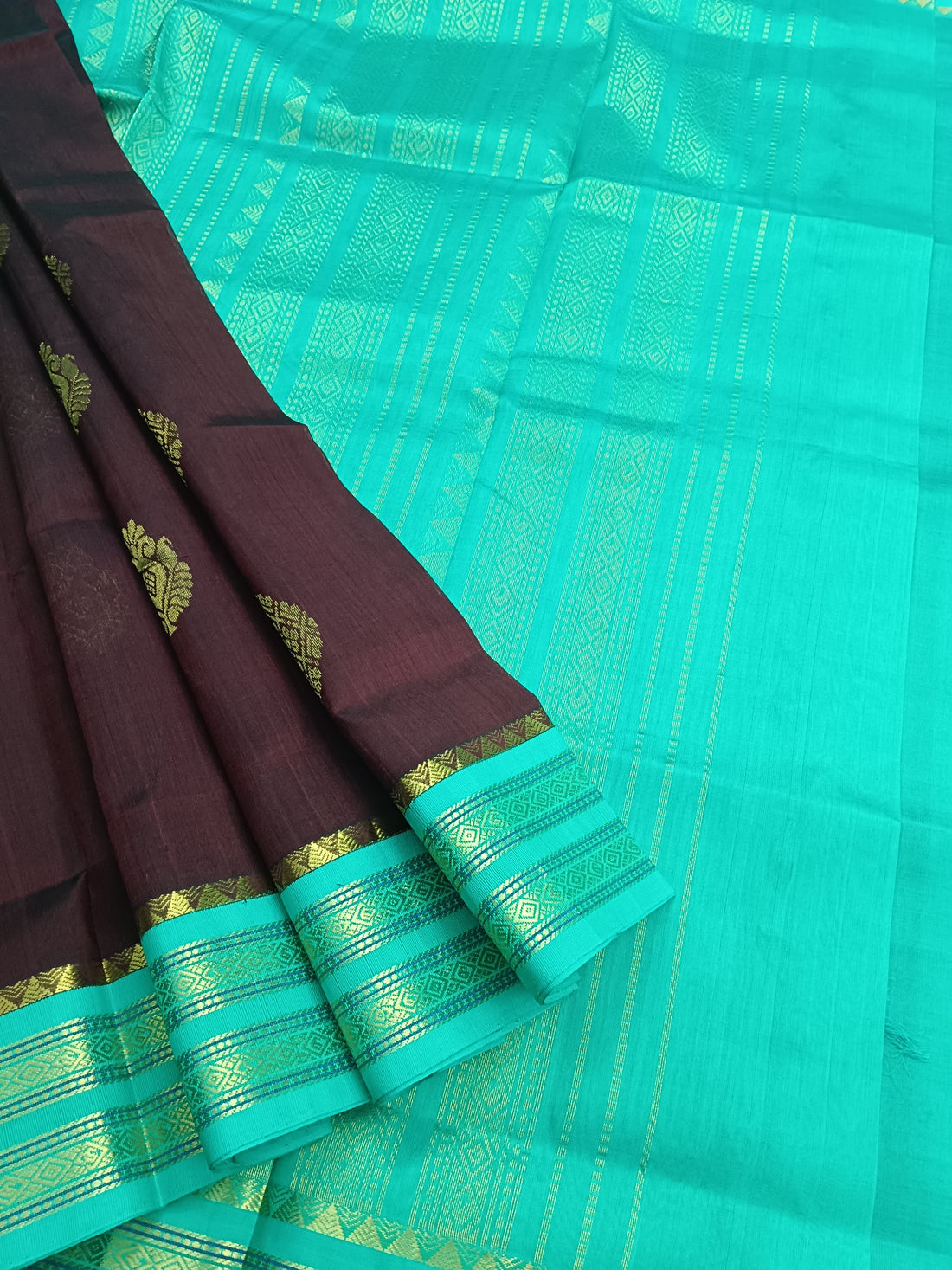 Handloom Kanchi  Silk Cotton -Korvai Butta-Brown- HSC54