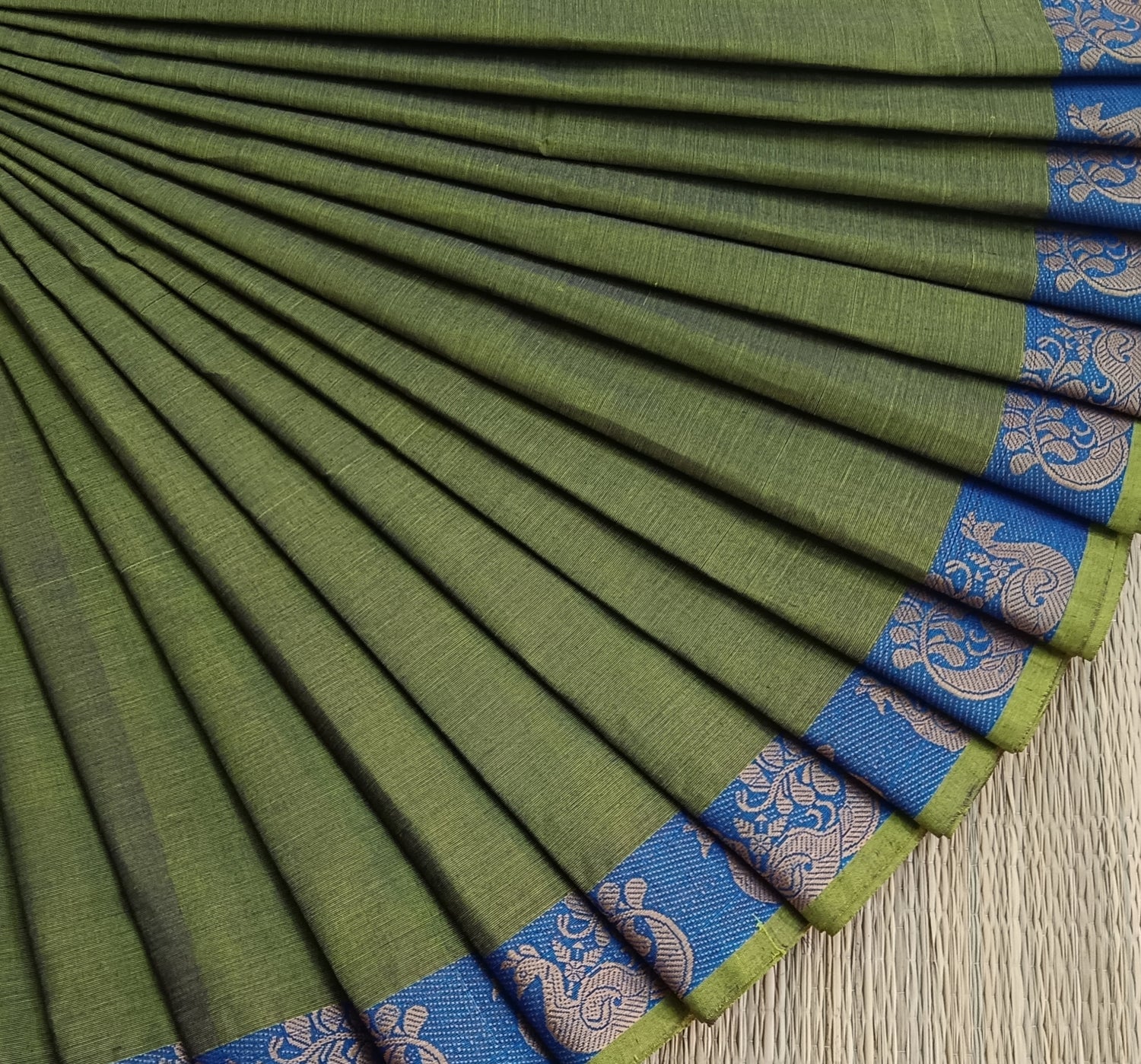 Chettinad Cotton -Daily Wear -Parrot Green mixed blue- CDW76