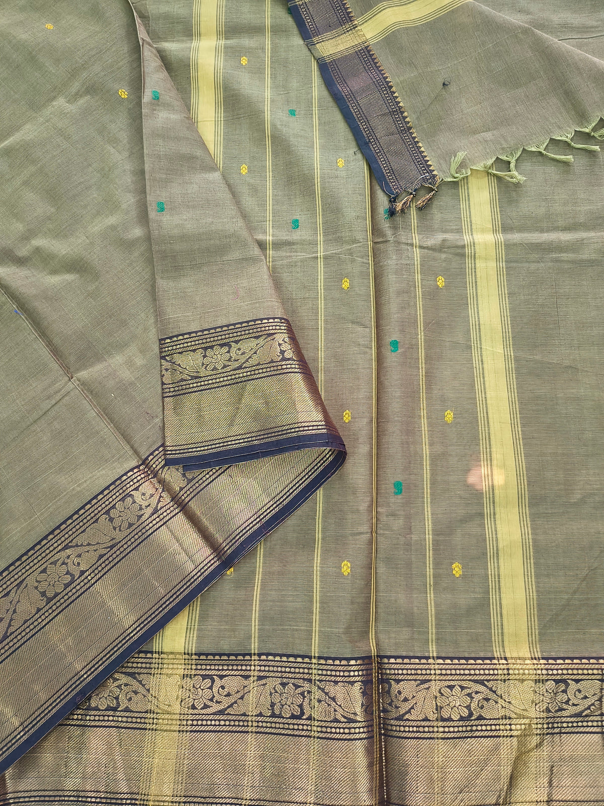 Kanchi Cotton - Festival Fusion - olive grey- KCFB242