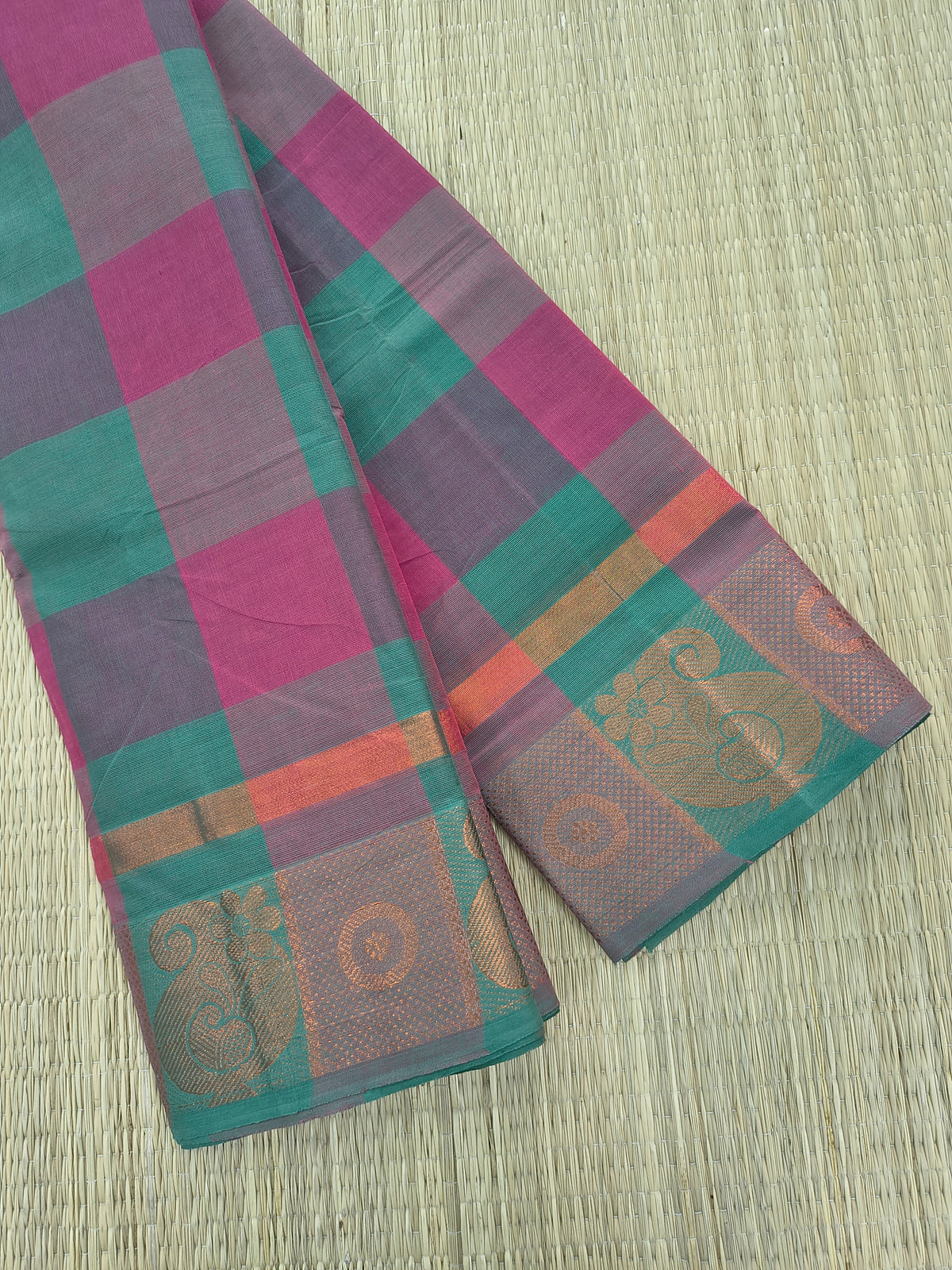 Kandangi Checks-Peacock Green with Magenta Pink - KC160