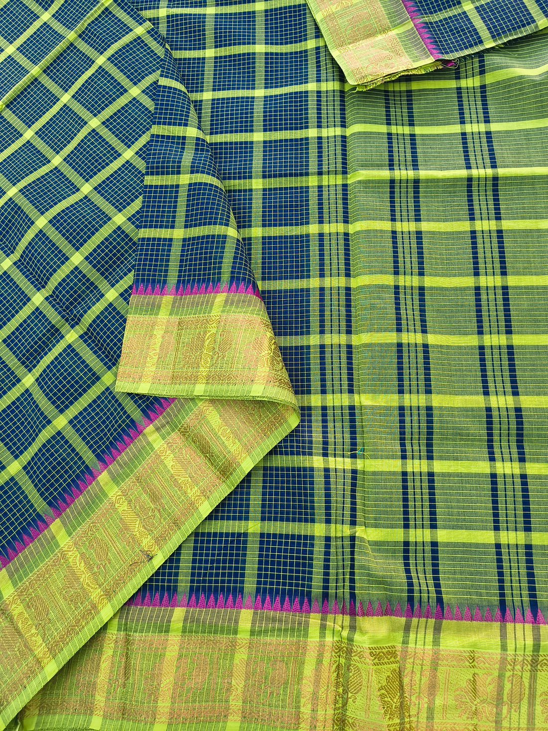 Kandangi Checks- Navy Blue with green- KC159