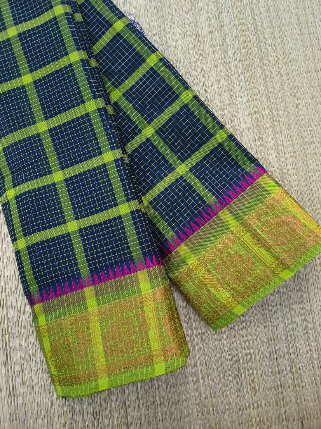 Kandangi Checks- Navy Blue with green- KC159