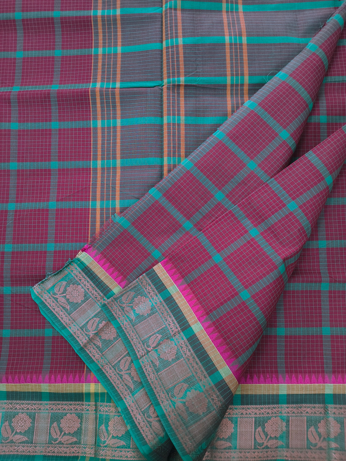 Kandangi Checks-Maroon withgreen- KC147