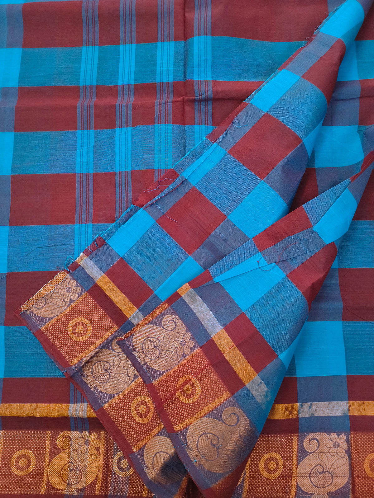Kandangi Checks- sky blue with maroon red- KC146