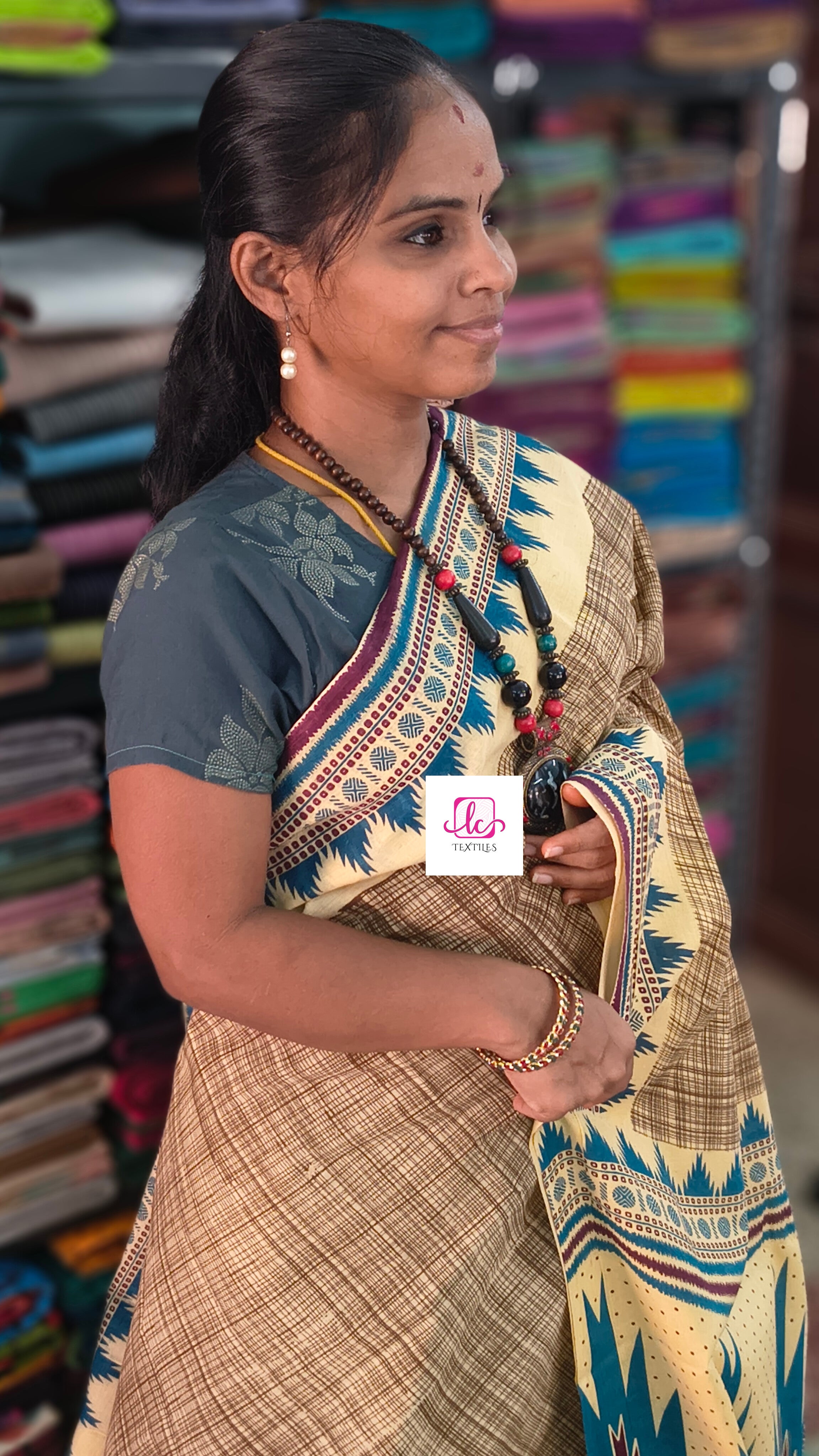 Madurai Sungudi Cotton -Butter cream- MS82