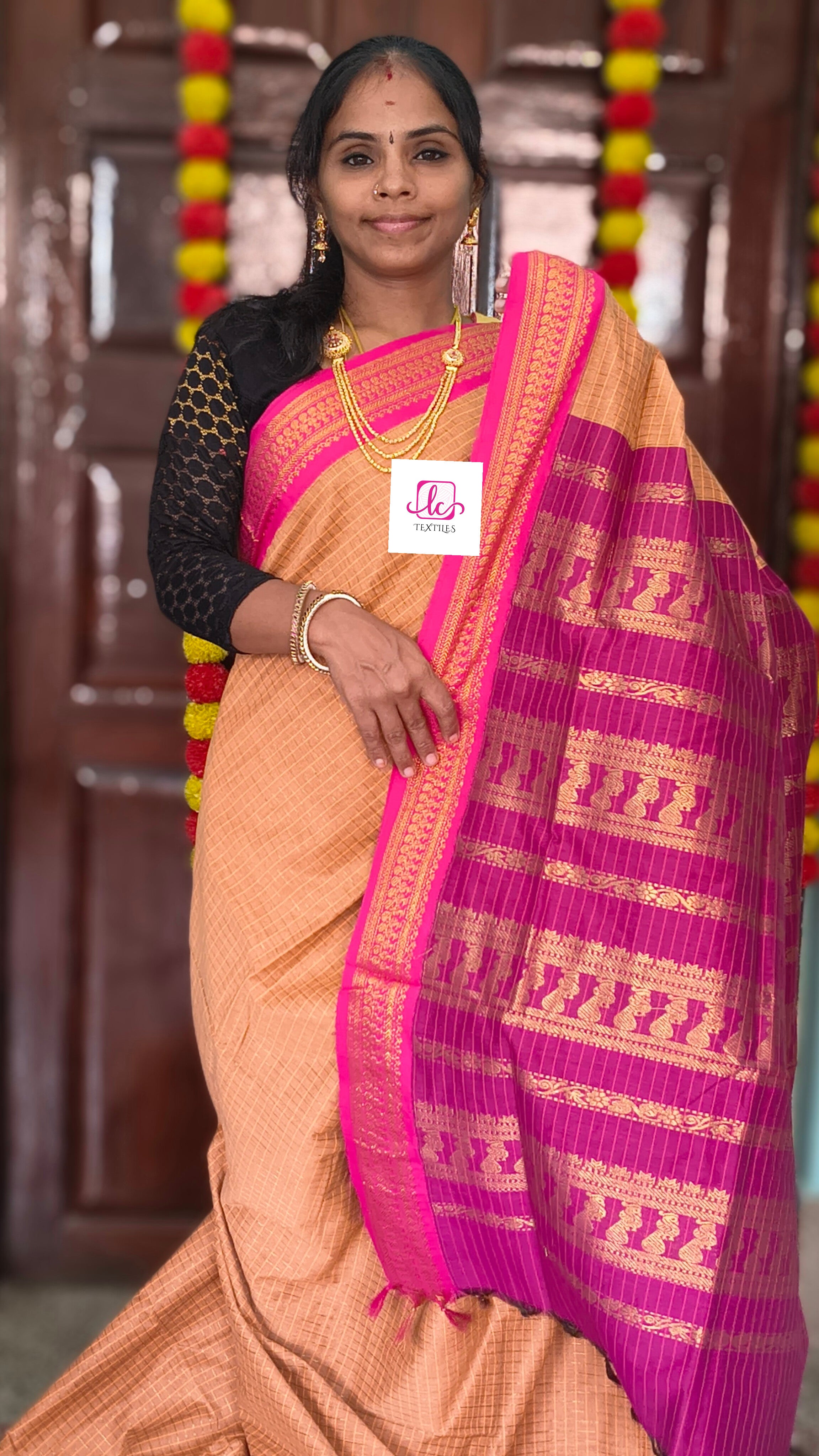 Kalyani cotton- checks-Warm peach- KC27