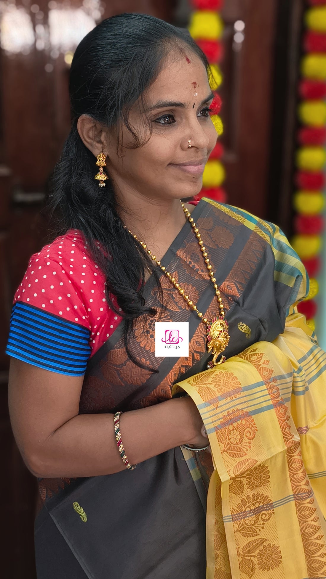 Banana pith silk saree -Deep charcoal -BPS16