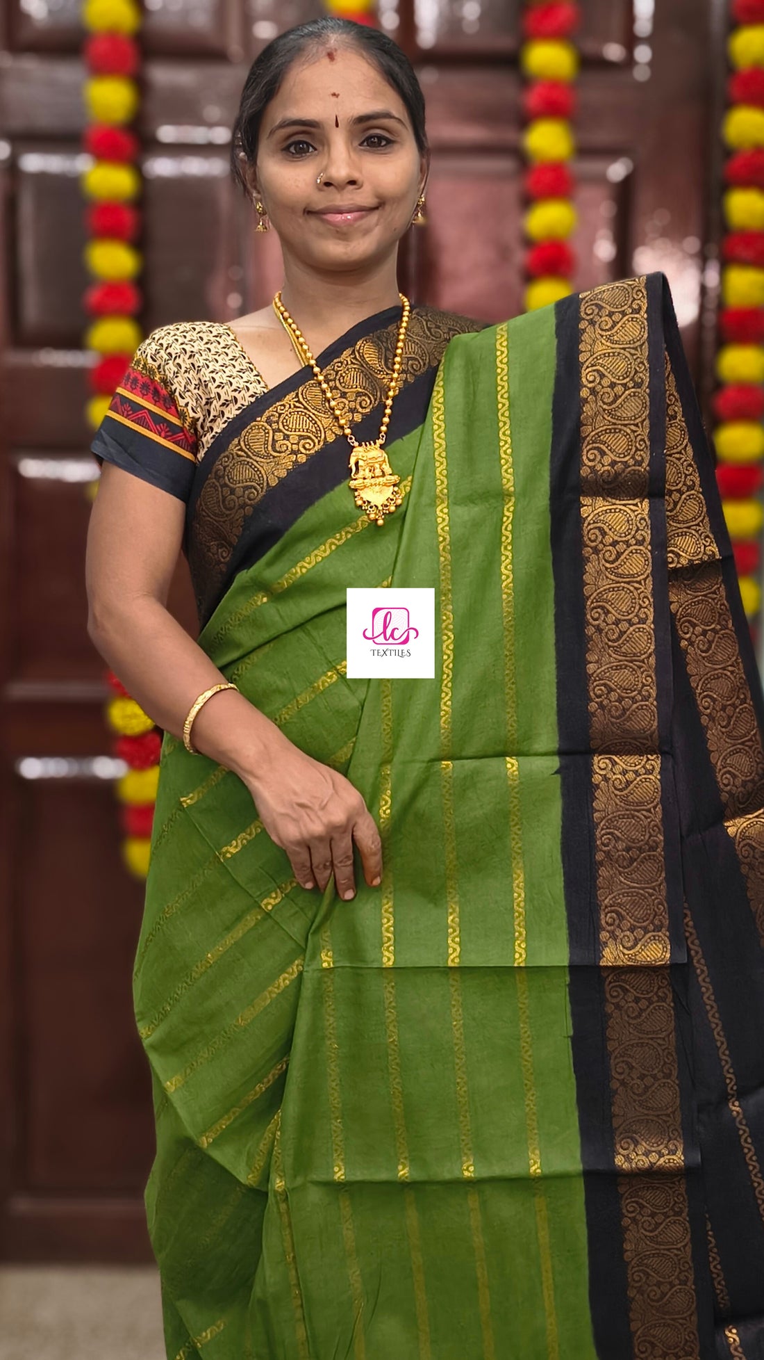 Madurai Sungudi Cotton - Veldhari- olive green- MS73