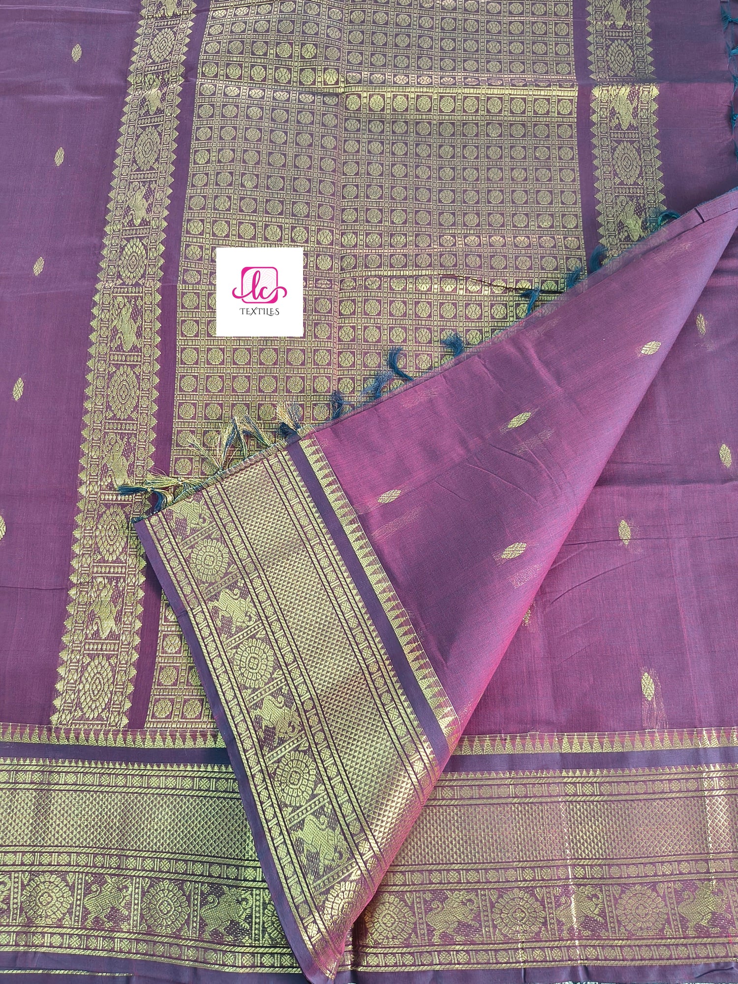 Kanchi Cotton Festival Fusion wine colour