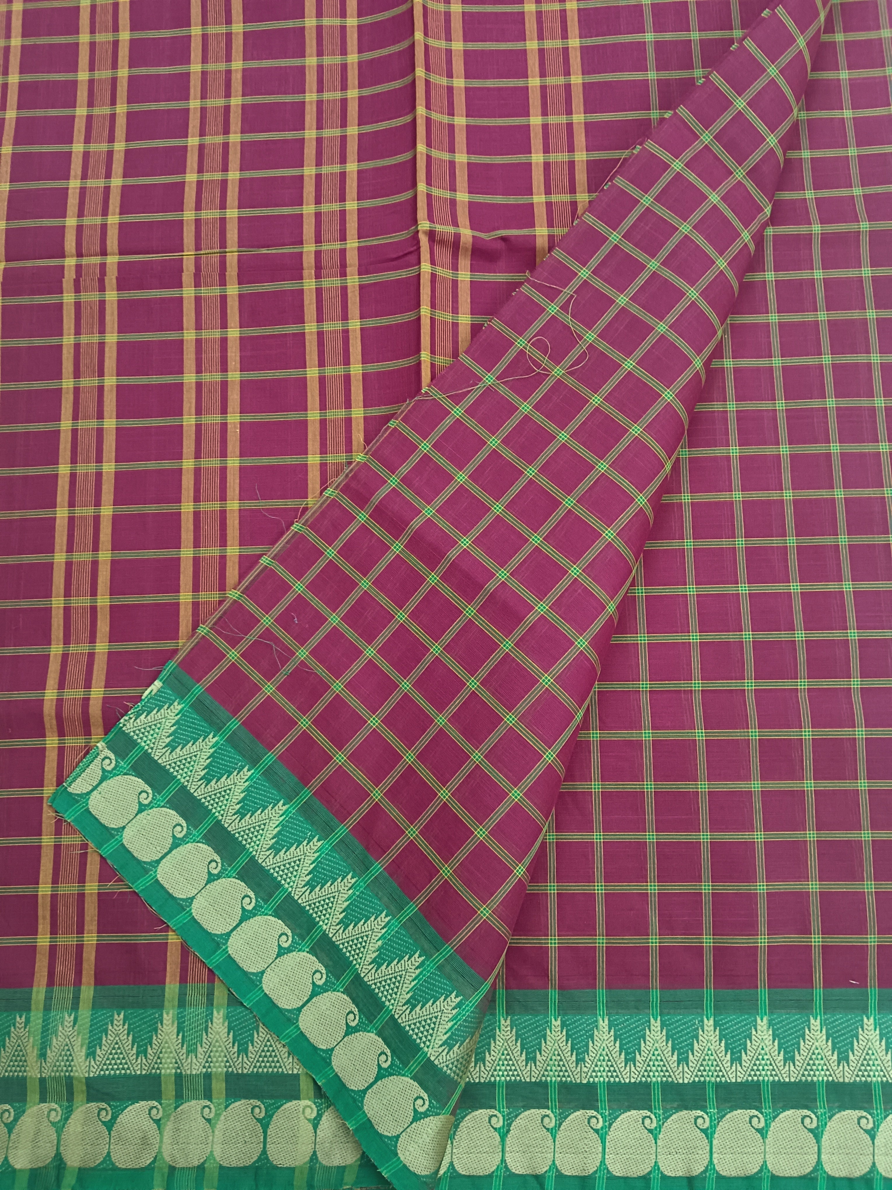 Kandangi Checks Maroonish Red