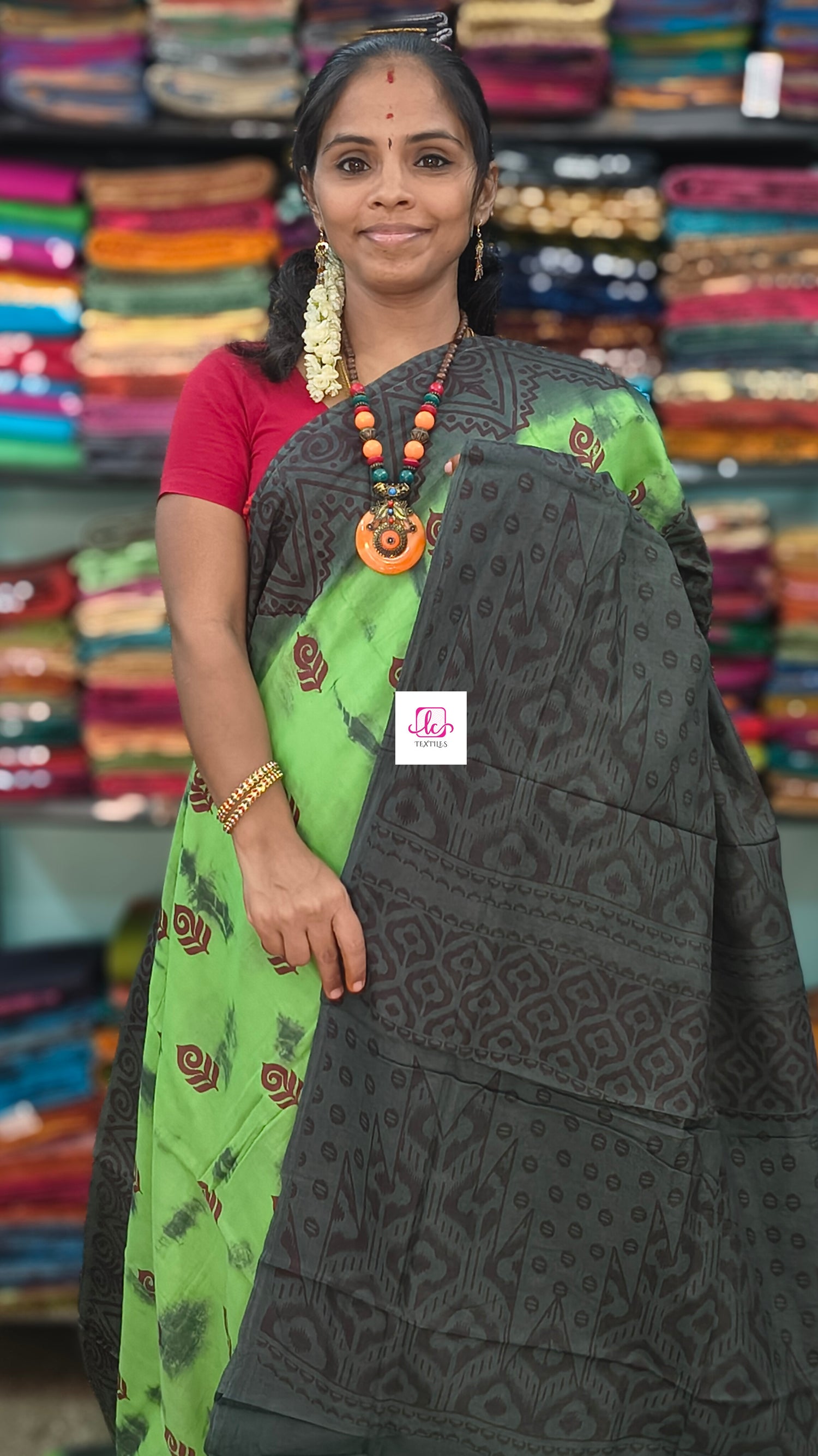 Madurai Sungudi Cotton Soft cotton Pastal parrot green
