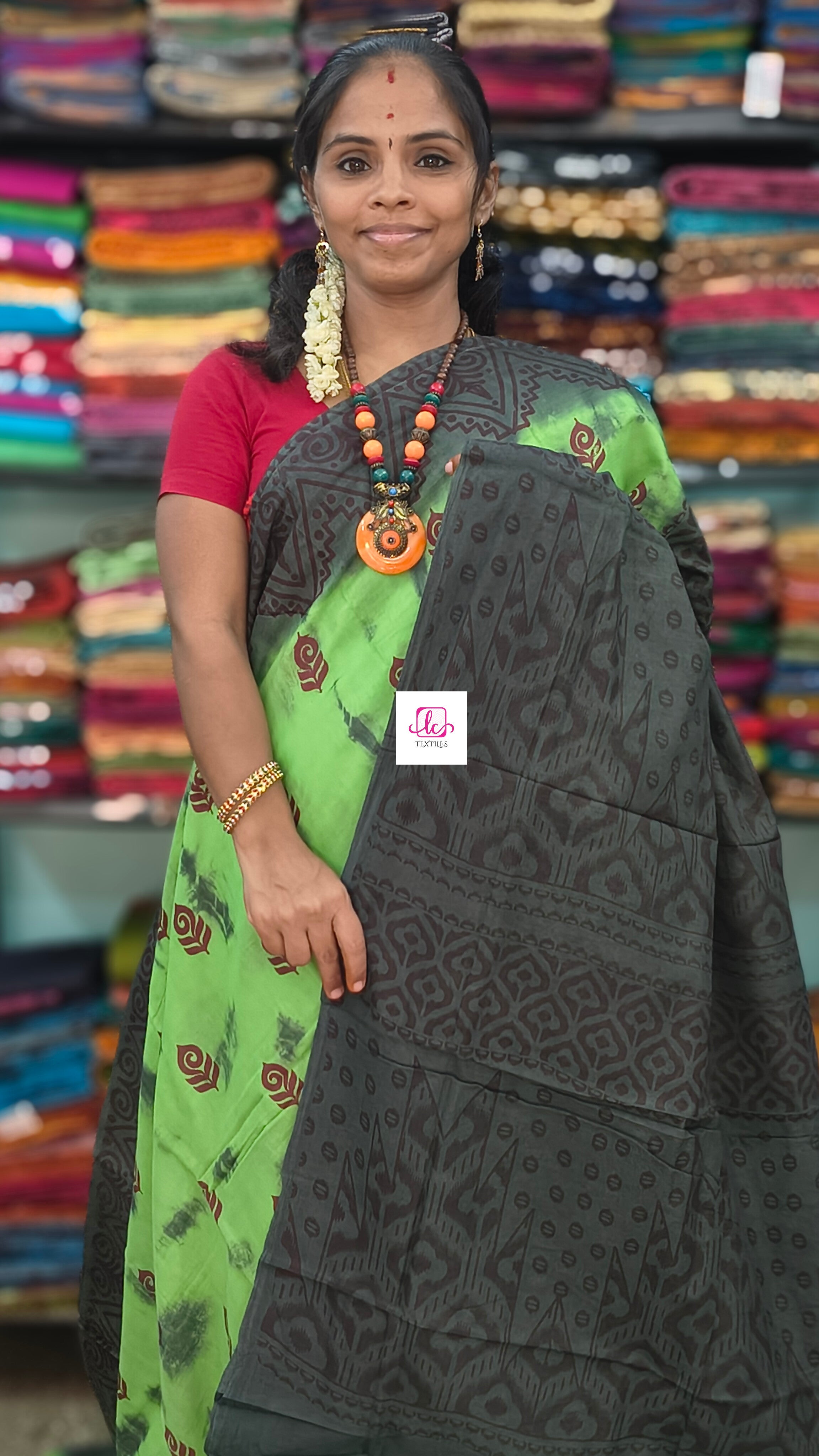 Madurai Sungudi Cotton Soft cotton Pastal parrot green