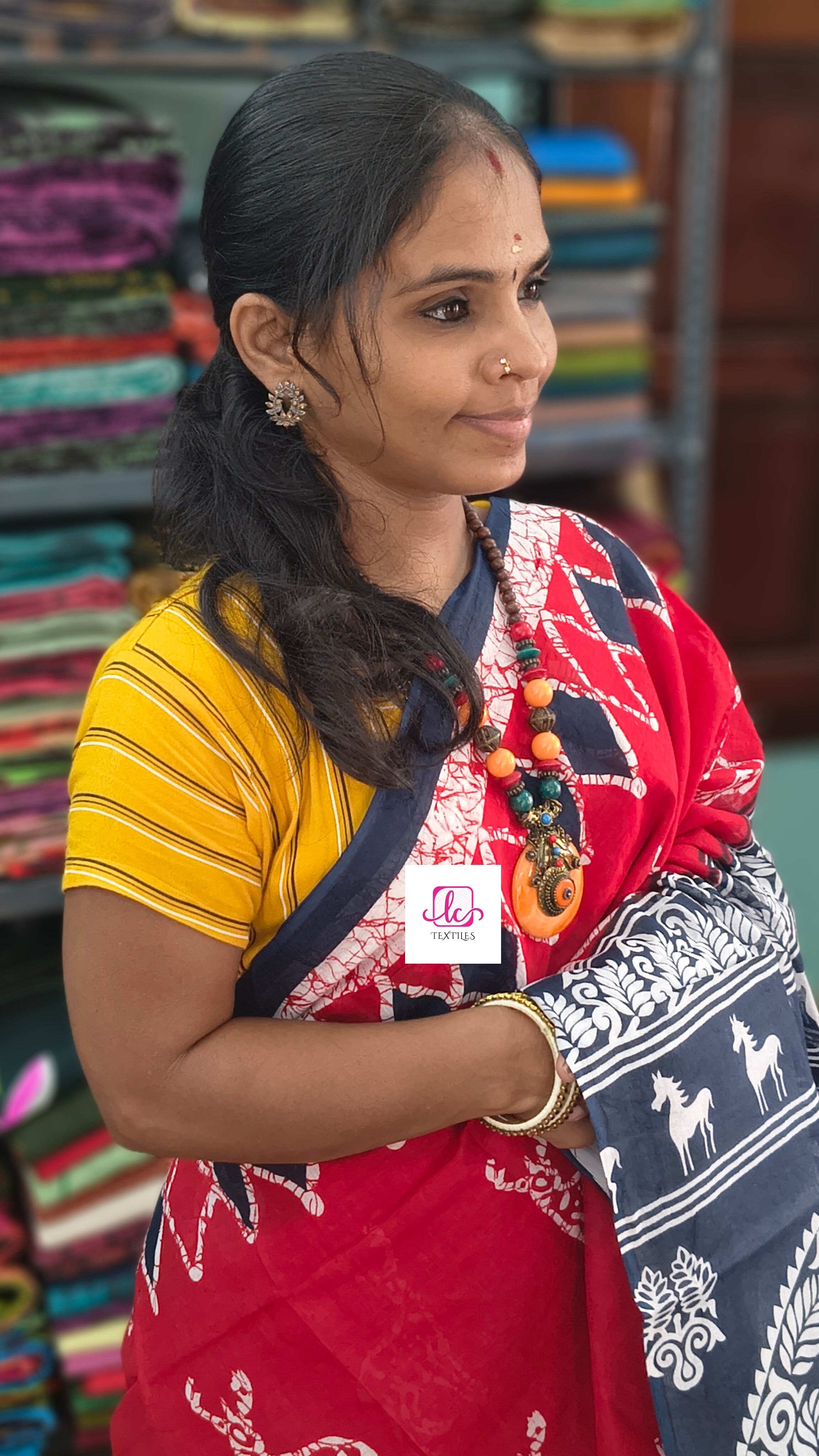 Mul Mul cotton saree Red