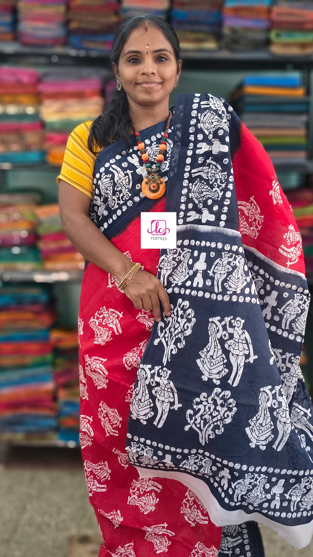 Mul Mul cotton saree Red