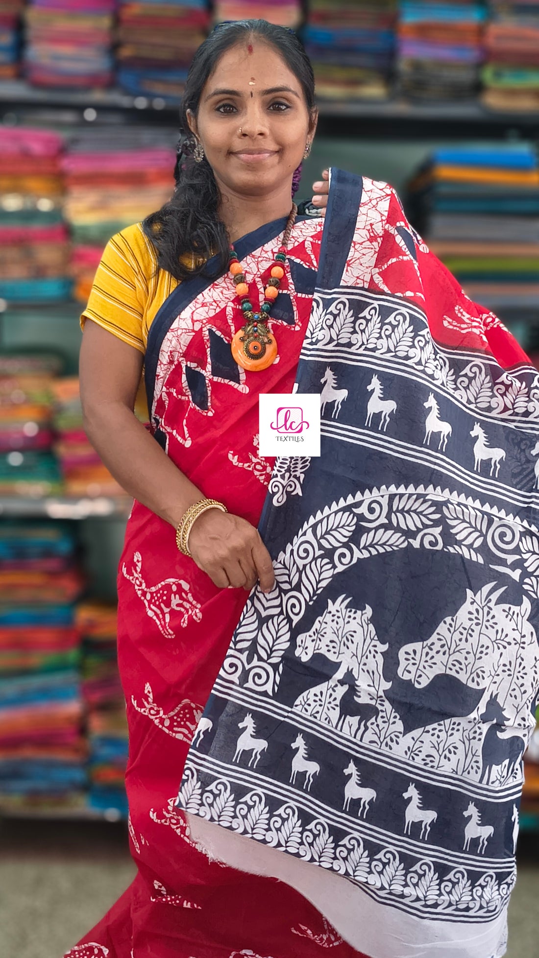 Mul Mul cotton saree Red