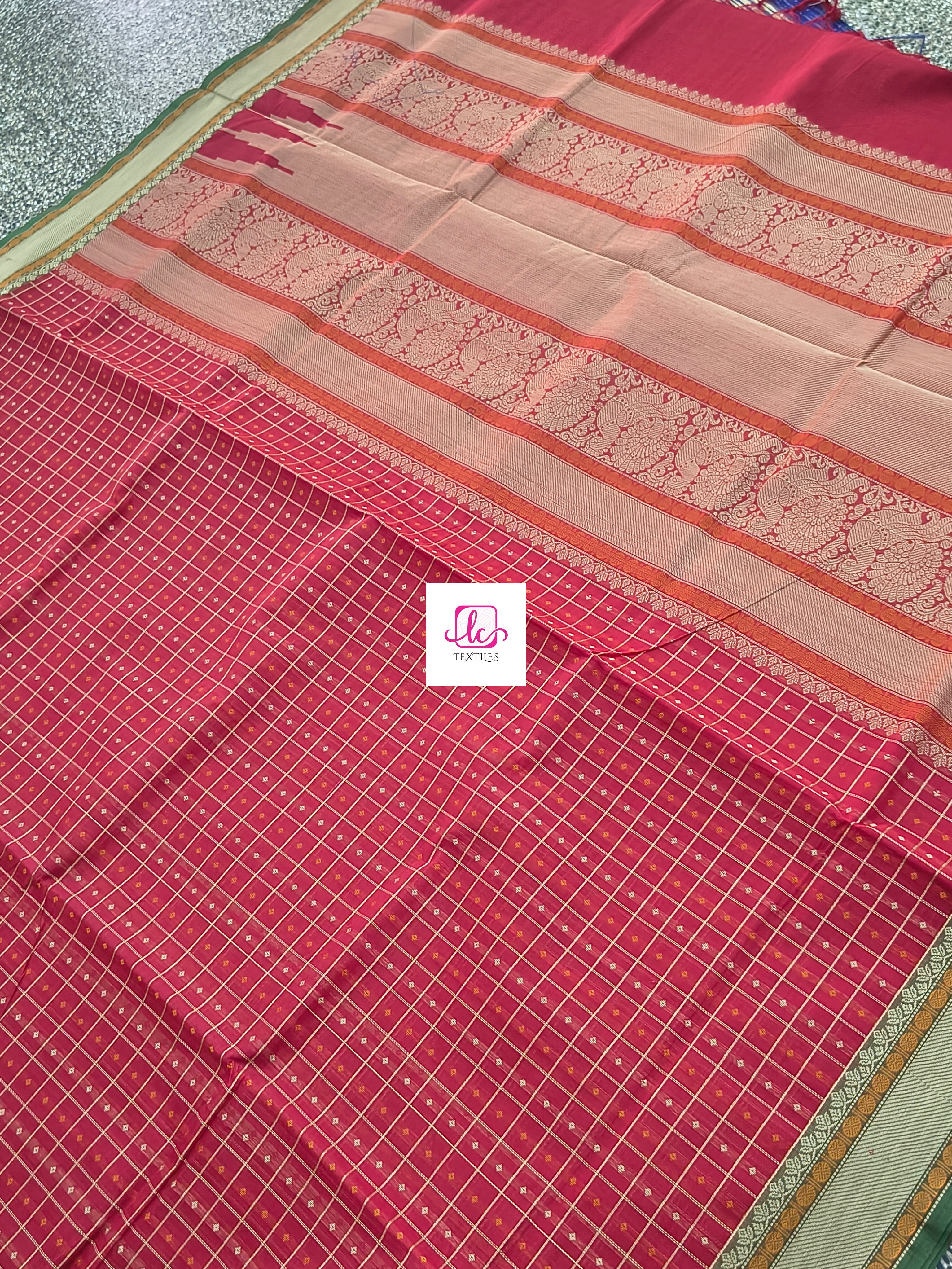 Shubhavastram Heritage Handwoven Cotton Lakshadeepam Red 