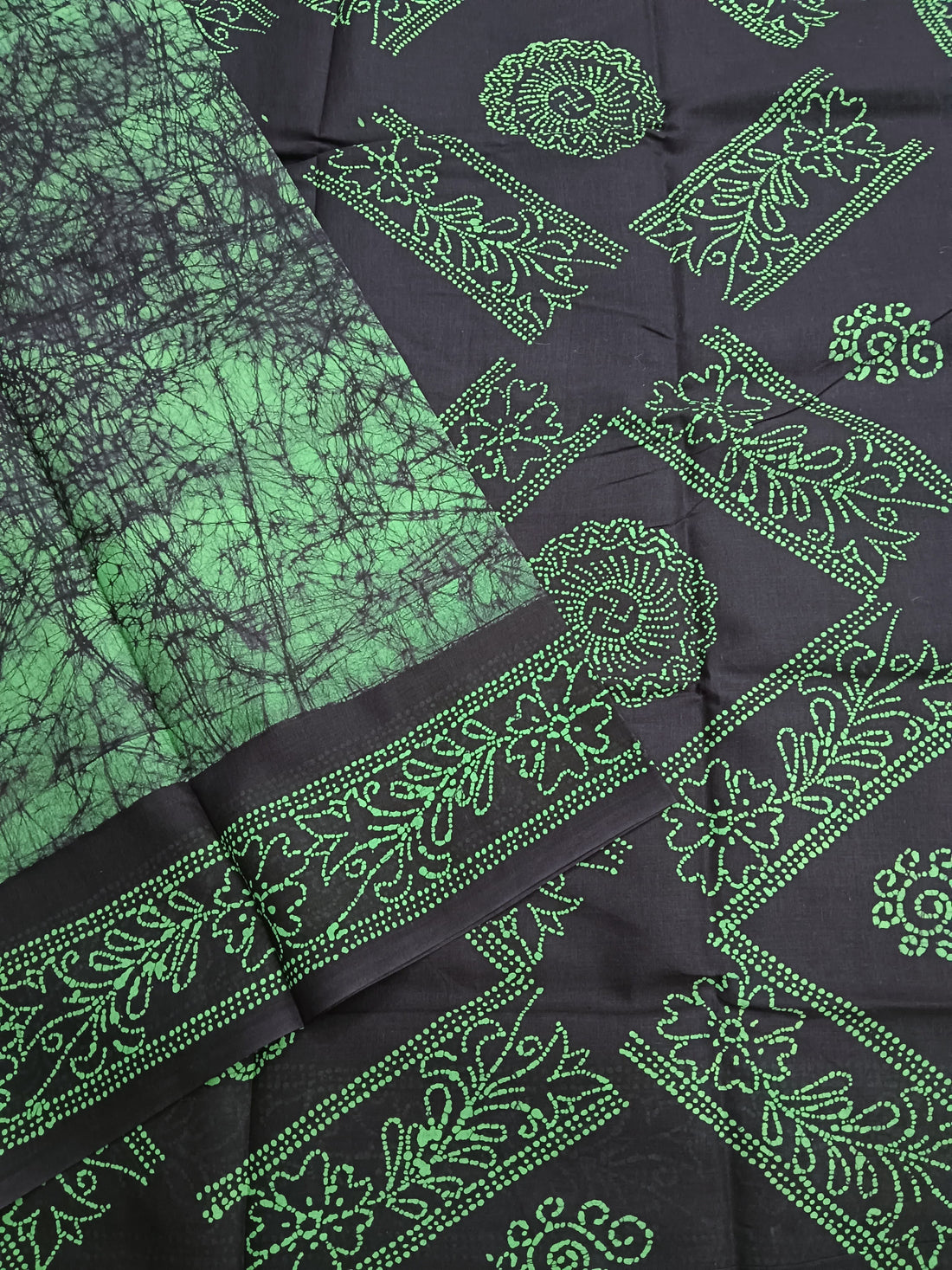 Madurai Sungudi Cotton -Brown with Light Neon Green- MS33
